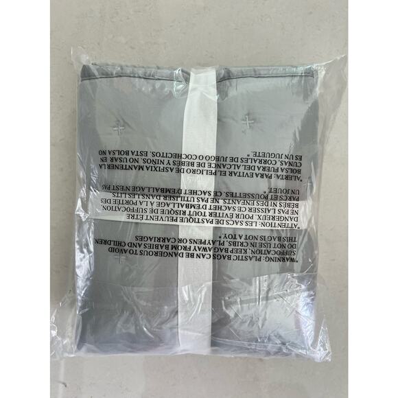 Pottery Barn Gray Tencel King Pillow Sham NWT - Picture 3 of 6